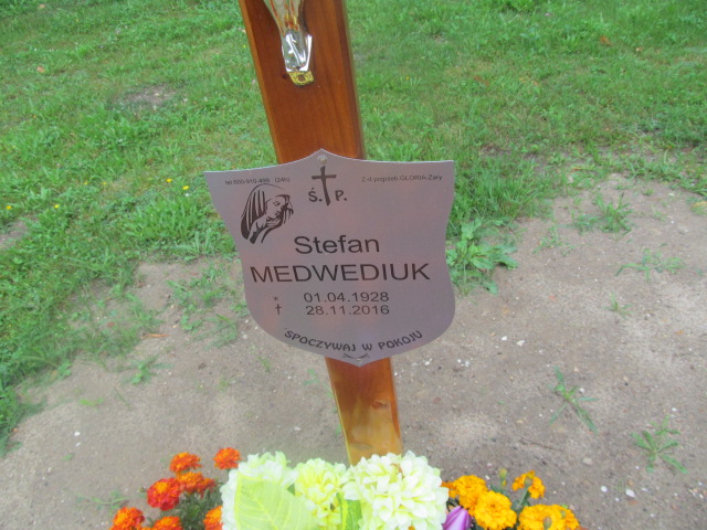 Stefan Medwediuk 1928 Trzebiel 0894 - Grobonet - Wyszukiwarka osób pochowanych