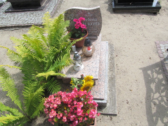 Grób Helena Mukoid