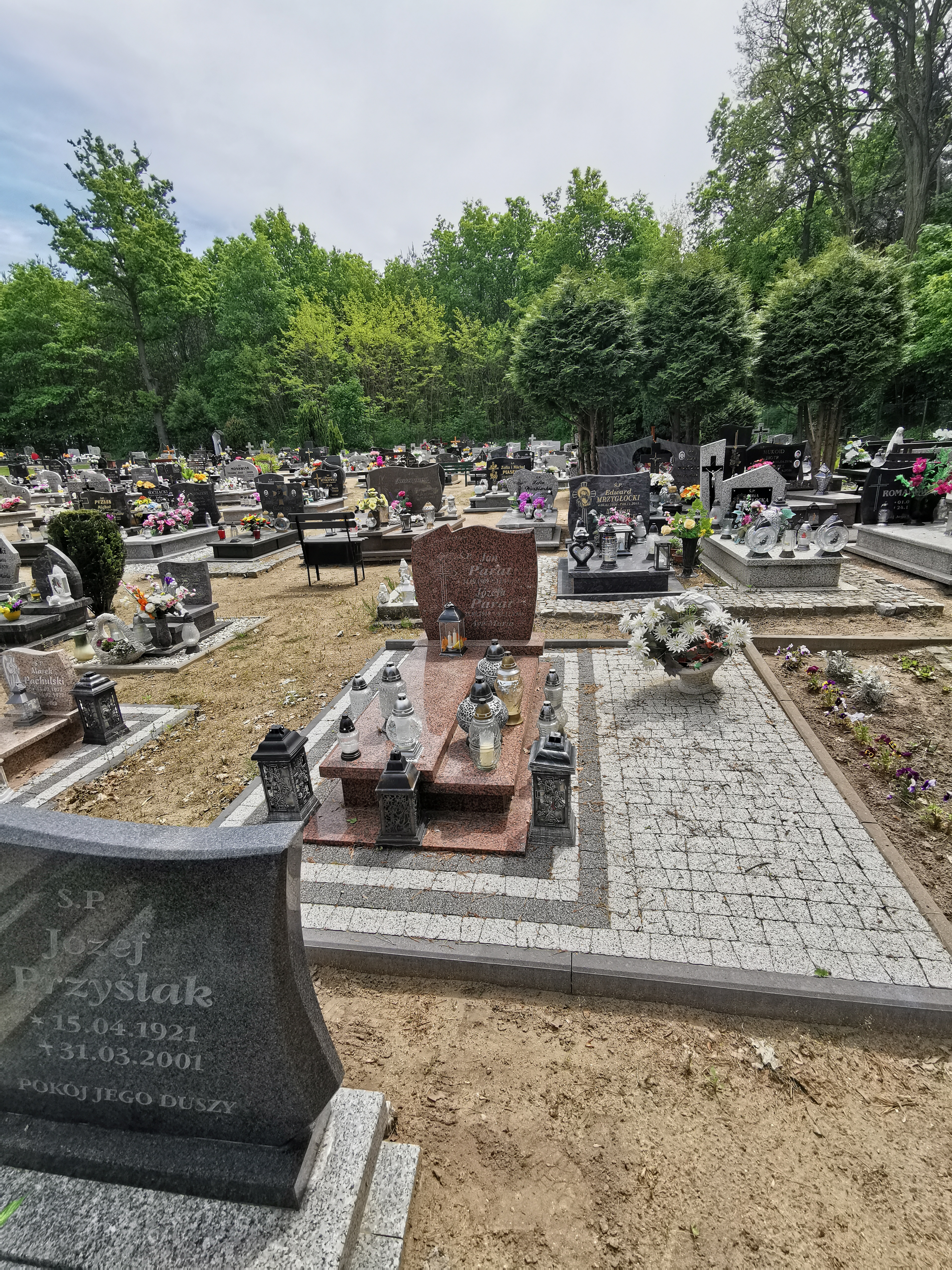 Grób Józefa Parat